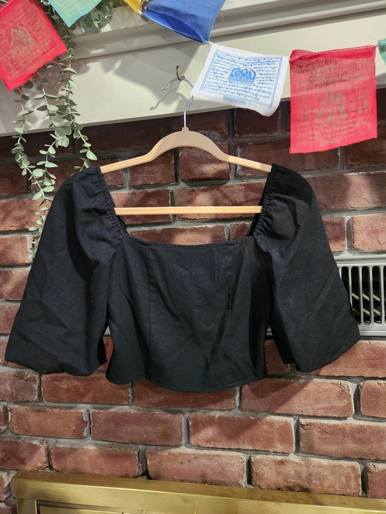 Atmosphere Tops - Francesca's Black Puff Sleeve Square Neck Smocked Back Crop Top XS